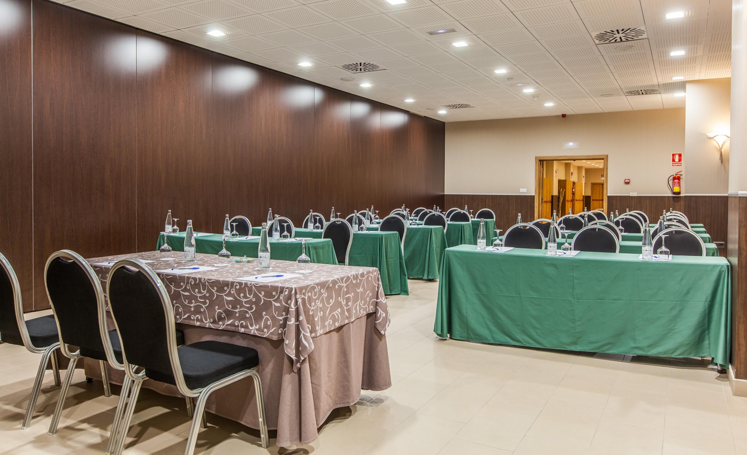 Bluesea Gran Cervantes Торремолинос Экстерьер фото