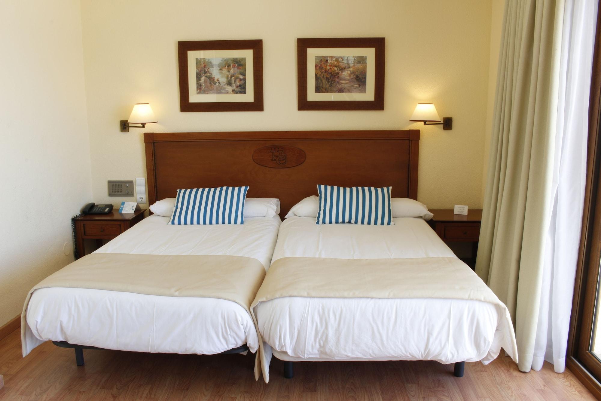 Bluesea Gran Cervantes Торремолинос Экстерьер фото