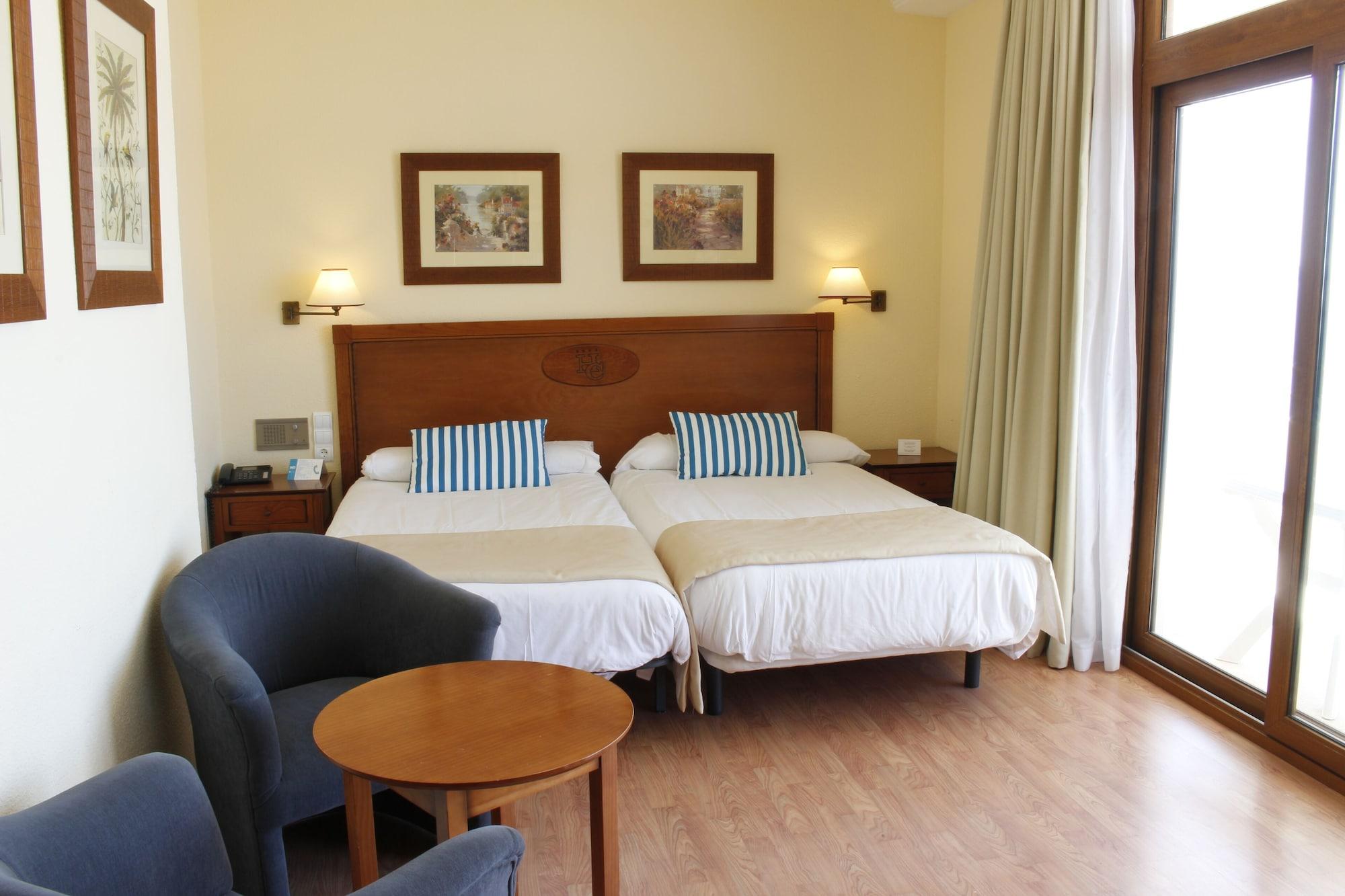 Bluesea Gran Cervantes Торремолинос Экстерьер фото