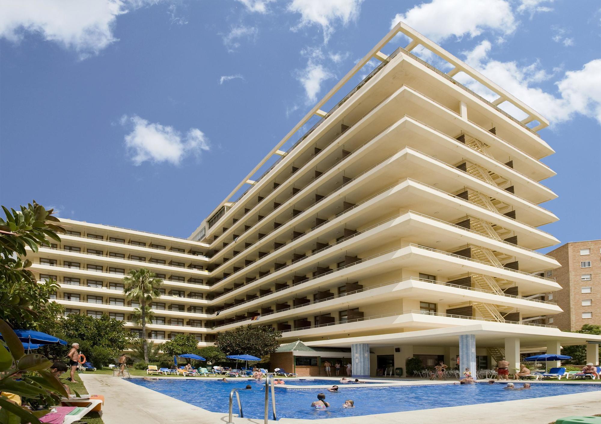 Bluesea Gran Cervantes Торремолинос Экстерьер фото