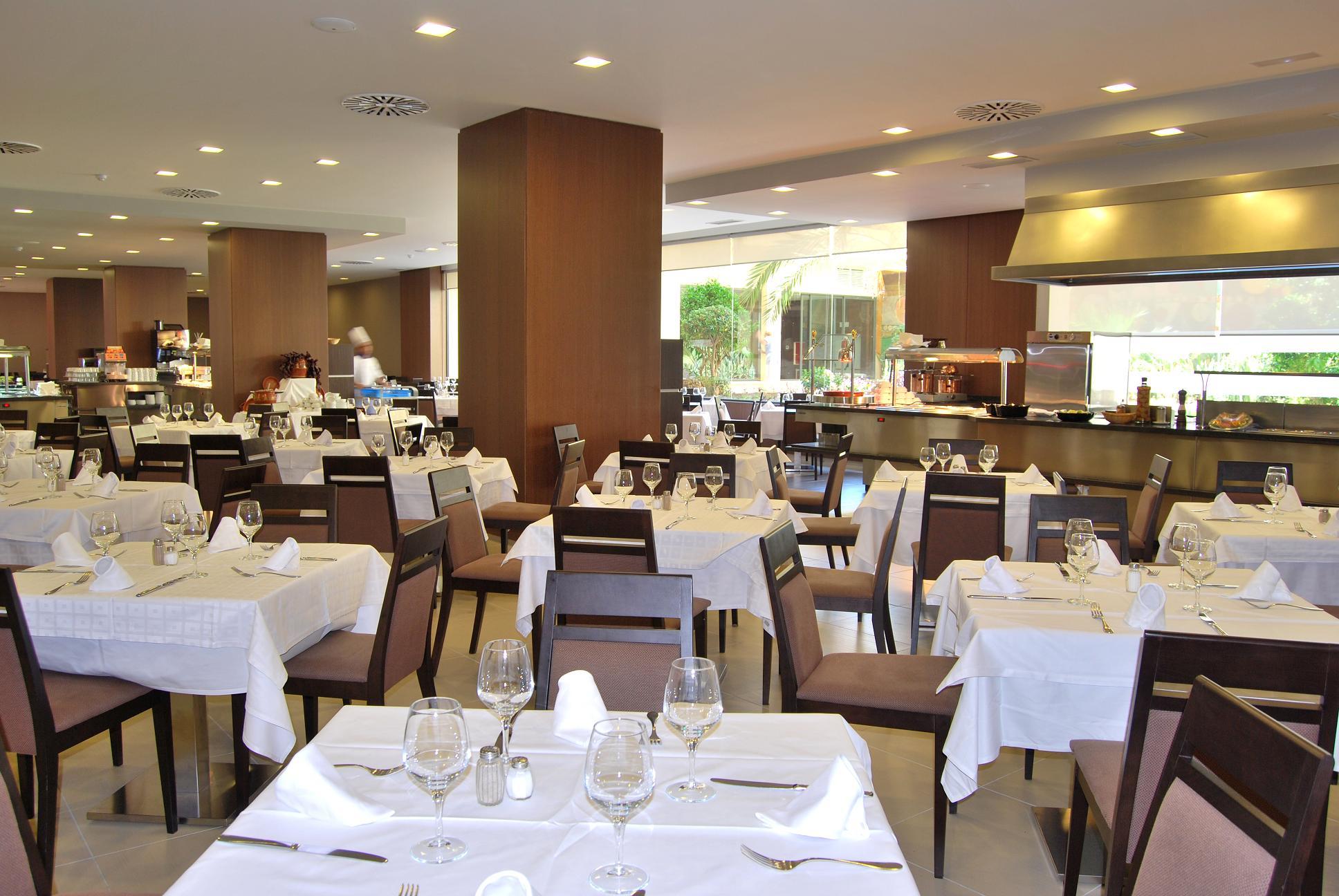 Bluesea Gran Cervantes Торремолинос Экстерьер фото