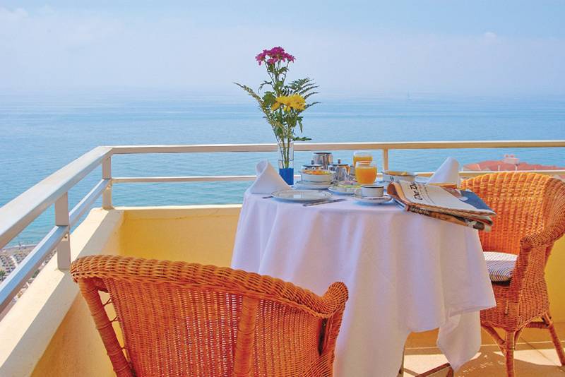 Bluesea Gran Cervantes Торремолинос Ресторан фото